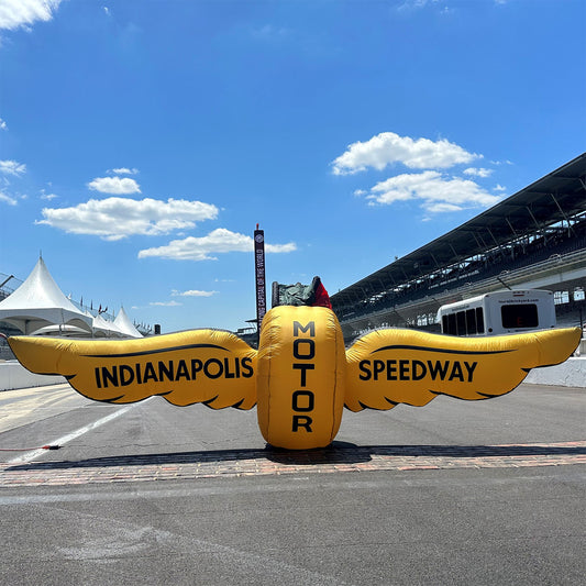 Wing Wheel Flag Inflatable Logo, lifestyle image
